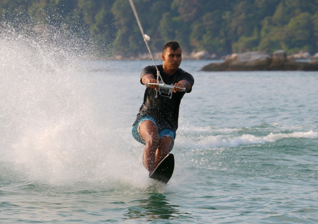 ウェイクボード(要予約)