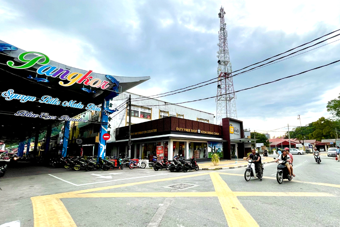 Pekan Pangkor(通称：パンコールタウン)はパンコール島の玄関口です